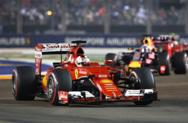 GP Singapour : Vettel dominateur, Hamilton abandonne