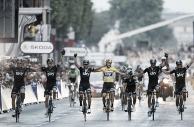 Froome extends deal with Sky