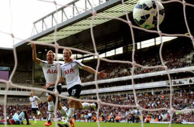 Spurs smash QPR on Redknapp&#039;s return to the Lane