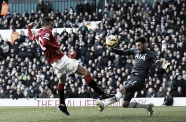 Lloris salva un punto para el Tottenham