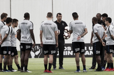 Aniversariante do dia, Corinthians recebe Atlético-MG na briga do G-6