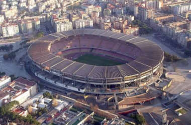 Stadio Napoli, la convenzione - ponte affida part-time il San Paolo al comune