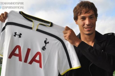 Spurs sign Montpellier midfielder Stambouli