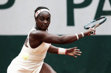 French Open: Sloane Stephens slams her way past Heather Watson