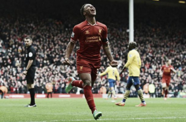 Liverpool goleia Arsenal e ainda sonha com o título