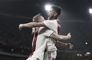 Ajax despacha Standard de Liège e garante vaga nos playoffs da Uefa Champions League