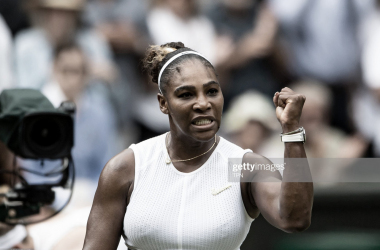 Serena Williams sufre para meterse en semifinales