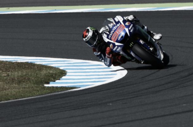 MotoGP, Lorenzo il più rapido anche nel secondo turno di libere a Motegi