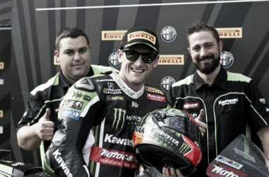 Tom Sykes: &quot;La caída de Aragón fue fuerte, pero no me hice demasiado daño&quot;