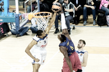 El Real Madrid se da un homenaje en el Palau Blaugrana