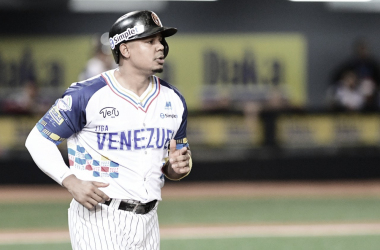 Dominican Republic vs Venezuela LIVE: Score Updates (2-1)