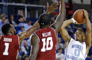 Meeks Drops 26, Leads North Carolina Over Temple in Veterans Classic