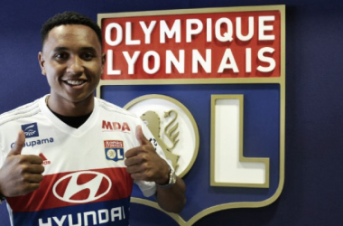 Kenny Tete es traspasado al Olympique Lyonnais