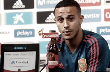 Thiago Alcántara: &quot;Todos juntos, a pasar los octavos de final&quot;