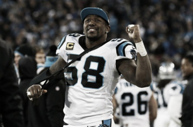 Thomas Davis Suffers Broken Arm, Intends To Play In Super Bowl 50