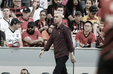 Tiago Nunes elogia poder de reação após virada: "Muito do que é o Athletico"
