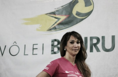Pelo Bauru, Tiffany faz história e se torna a primeira trans a disputar um jogo pela Superliga Feminina