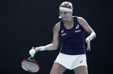 Bacsinszky retorna a su versión más fiable