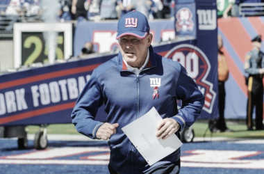 Tom Coughlin se despede do New York Giants e time procura novo técnico