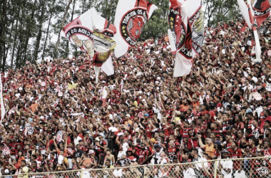 Vitória faz promoção de ingressos no Barradão