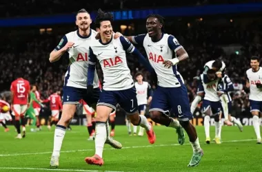 El Tottenham deja fuera al United en la EFL CUP 