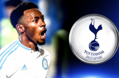 Nkodou, en dirección al Tottenham Hotspur