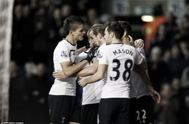 Tottenham 2-1 Burnley: Goals from Kane and Lamela secure Spurs&#039; second win in a row