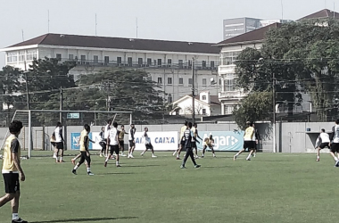 Chulapa esboça time do Santos em véspera de partida contra América-MG