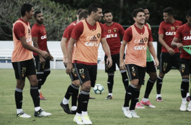 Com retorno de Diego Souza, Sport realiza treinamento visando jogo contra Chapecoense