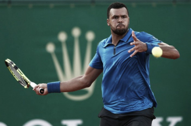 Tsonga calienta motores