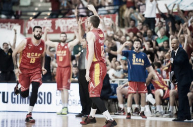 El infierno murciano fuerza el tercer partido al Madrid
