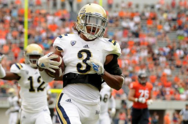 UCLA Edges Virginia 28-20