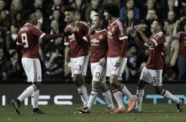 El United vence al Derby County con un Martial estelar