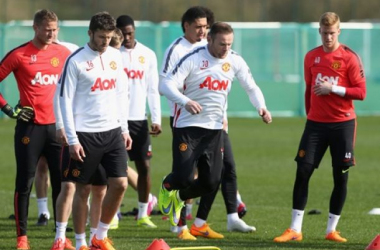 Manchester United: Full squad trains ahead of derby