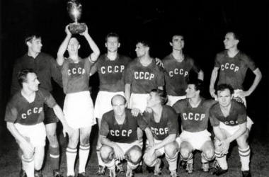 Calcio e comunismo nella Nazionale dei due Continenti