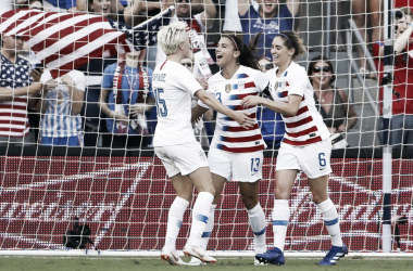 Alex Morgan's hat trick lifts the USWNT over Japan 4-2