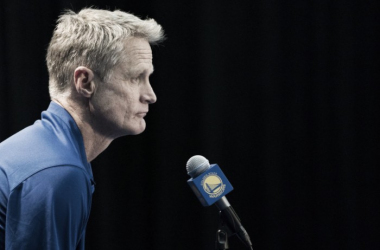 Steve Kerr: &quot;El racismo es irrespetuoso a nuestra bandera&quot;