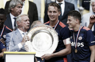 El PSV de Santiago Arias se coronó en la Supercopa de Holanda