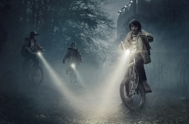 CRÍTICA: Stranger Things é clichê, mas usa a nostalgia pra agradar seu público-alvo