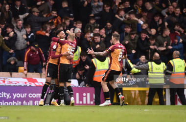 Port Vale 1-1 Bradford City: Late Angol header sees Vale remain in second place