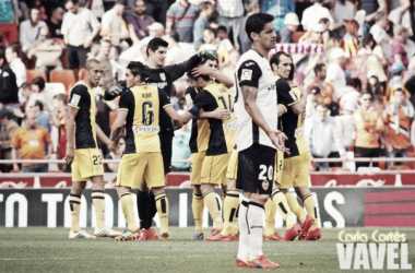 Fotos e imágenes del Valencia 0-1 Atlético de Madrid, de la trigésimo quinta jornada de la Liga BBVA