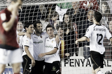 Osasuna se hunde en Mestalla