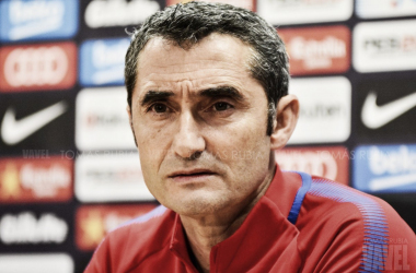 Valverde destaca vitória contra Valencia revela 'ajuda' de Messi e Iniesta para 'reerguer' equipe