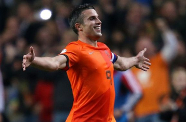 A seguir: van Persie