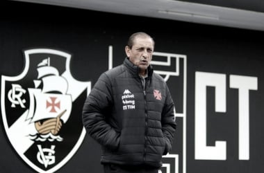 Ramón Díaz deixa comando técnico do Vasco