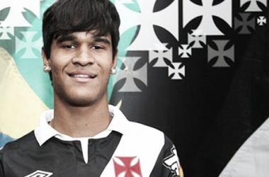 Matheus Índio assina com Vasco até o final do Campeonato Carioca