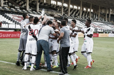 Sem torcida e em casa, Vasco domina e bate o Atlético-GO