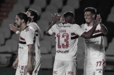 São Paulo vence Vasco mais uma vez e segue na Copa do Brasil