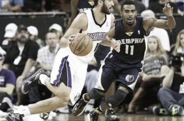 Unos eficientes Grizzlies superan a los Kings