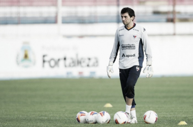 Ricardo Berna sofre lesão no crânio e desfalca Fortaleza por 15 dias